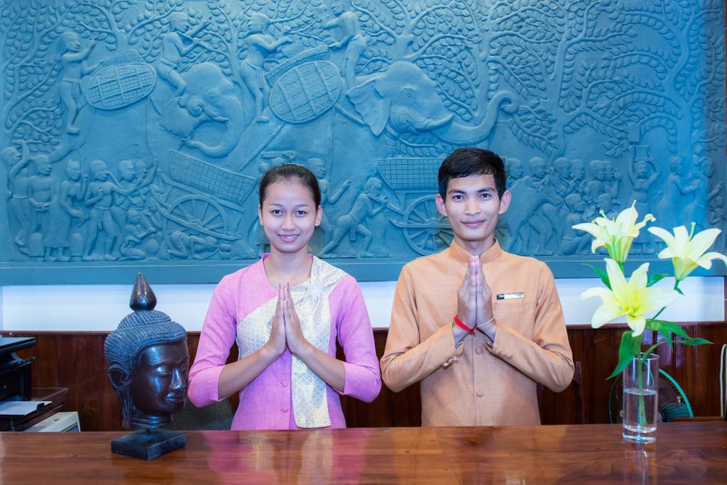 Reaksmey Chanreas Hotel Siem Reap Bagian luar foto