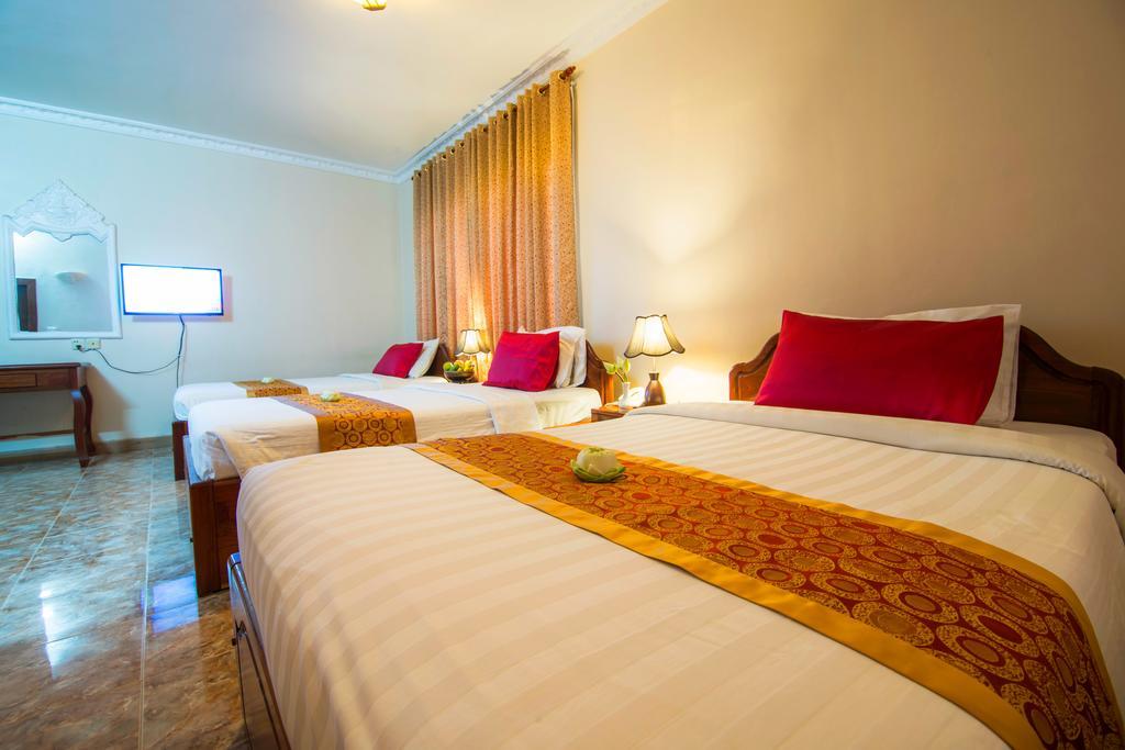 Reaksmey Chanreas Hotel Siem Reap Bagian luar foto